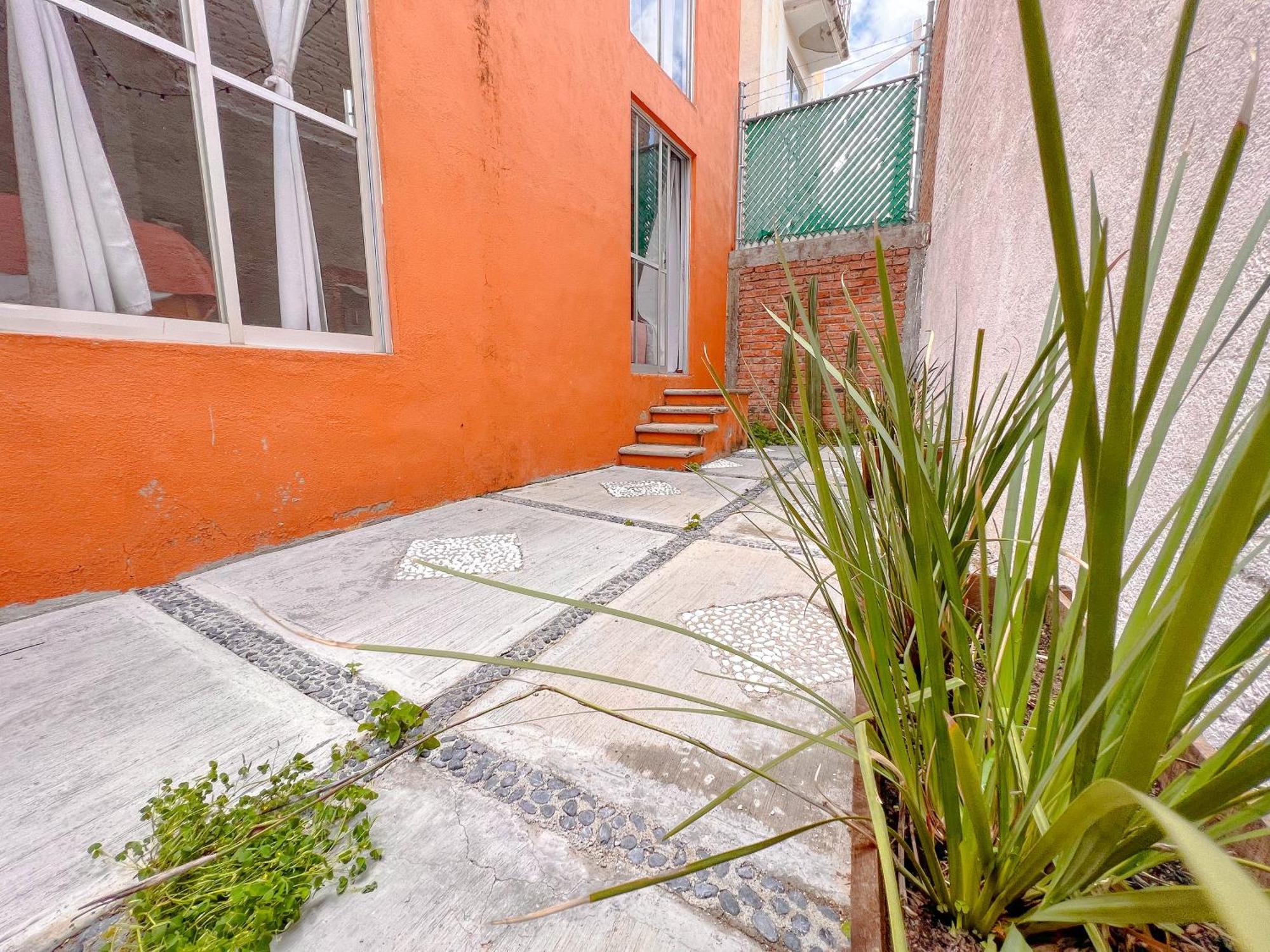 Colorful Family Condo With Terrace And Free Parking Guanajuato Luaran gambar